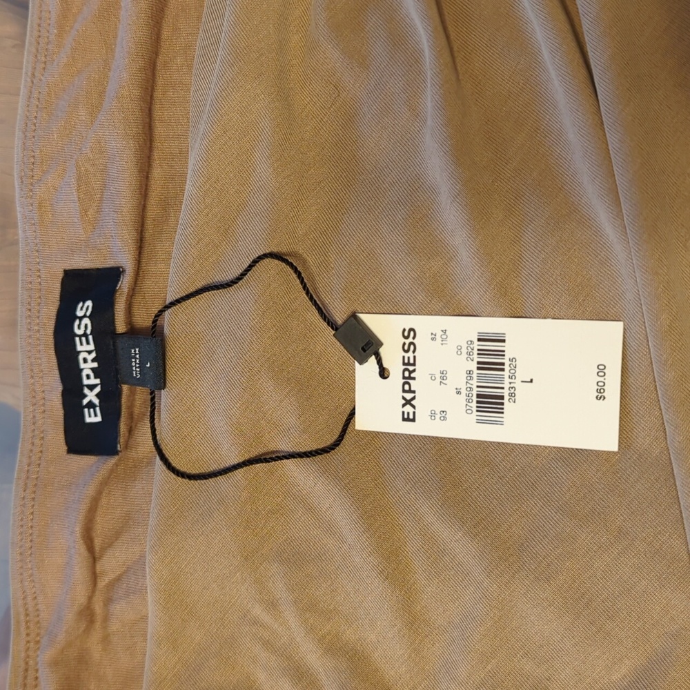 NWT Express Jersey Skirt Size Large